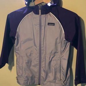 Patagonia wind breaker size small (7/8)